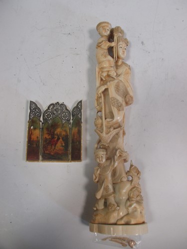 Lot 127 - A Japanese ivory figural group together with a...