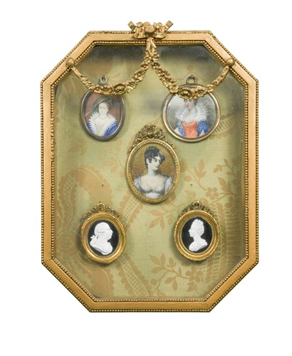 Lot 800 - A 19th century gilt wood display case containing five assorted portrait miniatures