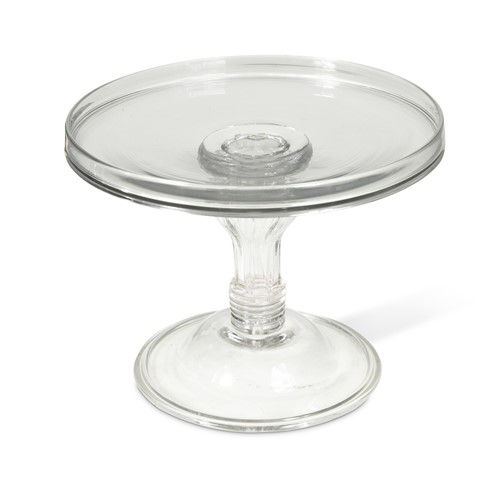 Lot 25 - A George III glass tazza