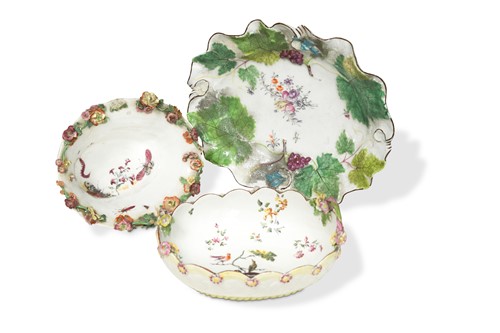 Lot 11 - A Chelsea shaped dish, circa 1755