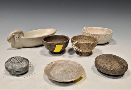 Lot 167 - A group of eight Chinese small stone,...