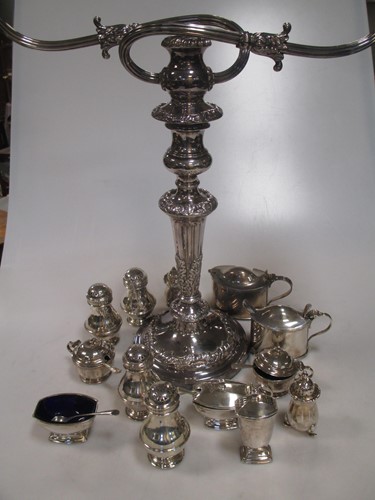 Lot 302 - A quantity of small silver items including...