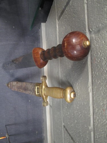 Lot 155 - A Victorian bandsman sword of Gladius type and...