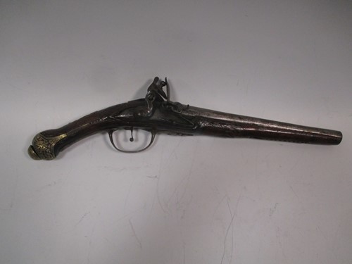 Lot 131 - A continental flintlock pistol 48cm