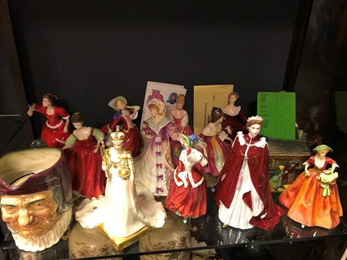 Lot 66 - A large collection of modern Royal Doulton...