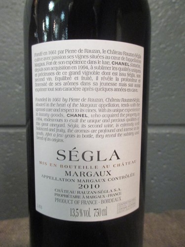 Lot 715 - Segla, Margaux 2010, 6 bottles