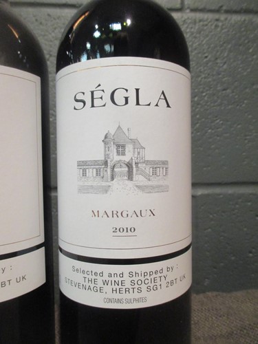 Lot 715 - Segla, Margaux 2010, 6 bottles