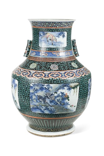 Lot 68 - A Chinese porcelain large underglaze blue Hu arrow vase, Qing Dynasty, 19th century