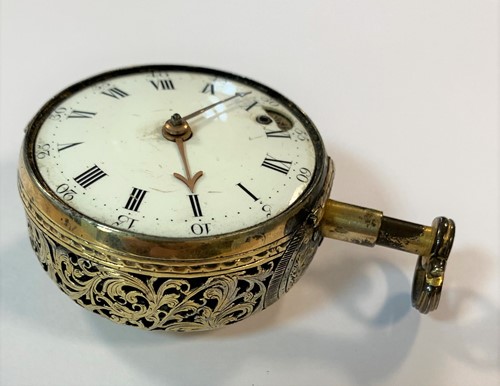 Lot 230 - Daniel Quare, London - A rare early 18th century repeating pair cased pocket watch with regulator aperture, No 255
