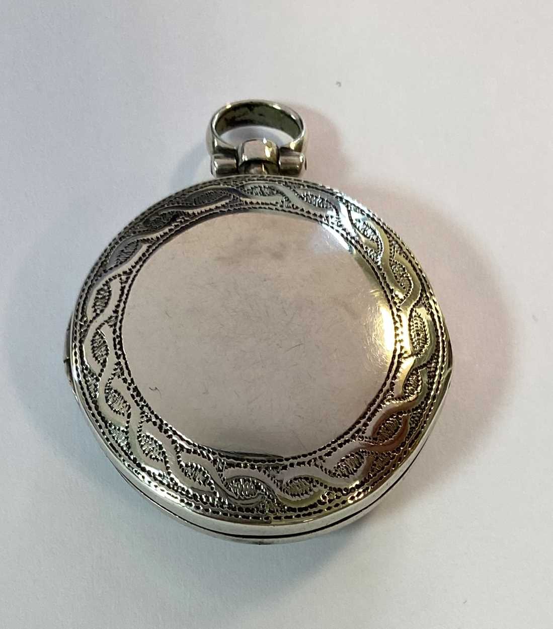 Lot 261 - A rare and unusual George III silver novelty vinaigrette by Samuel Pemberton