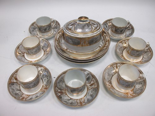 Lot 83 - A Regency English porcelain tea service,...