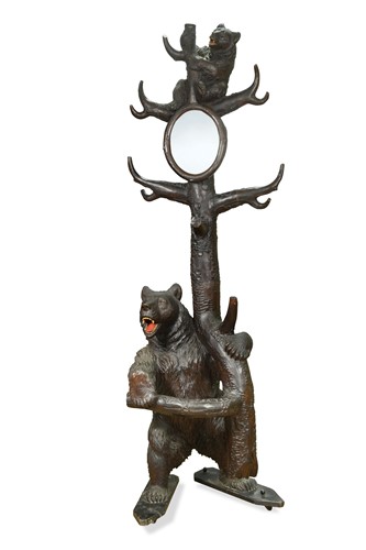 Lot 1006 - A Black Forest hall stand