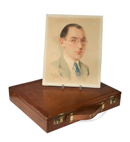 Lot 789 - A faux-crocodile leather attache case