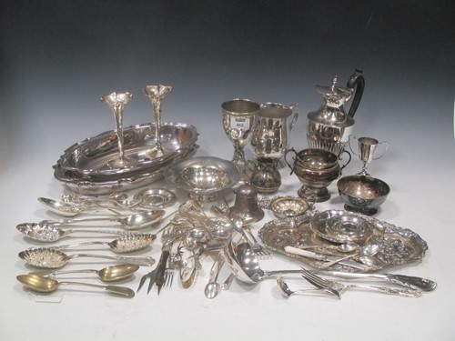 Lot 462 - A quantity of 19th and 20th century silver...
