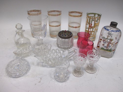 Lot 128 - An assortment of glassware, including table...