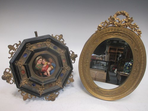 Lot 110 - An early 20th century French ormolu dressing...