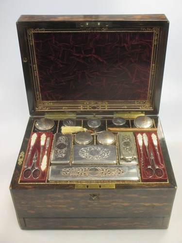 Lot 187 - A 19th century lady's travelling toiletries...