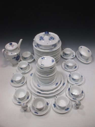 Lot 302 - An early 20th century Royal Copenhagen blue...