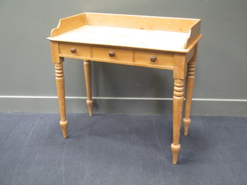 Lot 844 - A late Victorian pine wash stand, on turned...