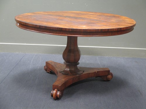 Lot 492 - A late Georgian rosewood breakfast table, the...