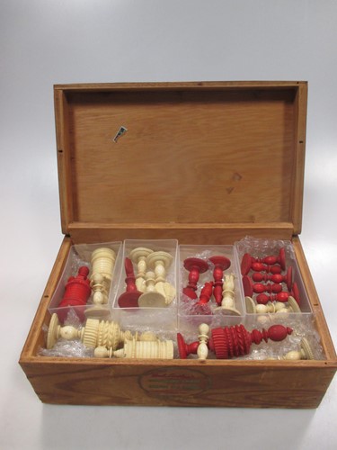 Lot 316 - A 19th century Ivory chess set and board