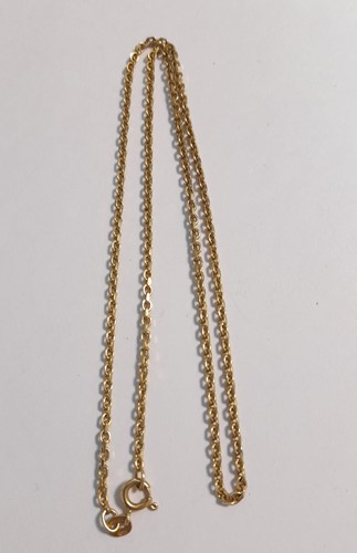 Lot 405 - A hallmarked 18ct gold belcher chain, weight 6.9g