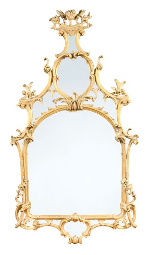 Lot 284 - A George III carved giltwood wall mirror