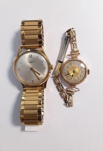 Lot 406 - 9ct gold gents Longines watch with a gold...
