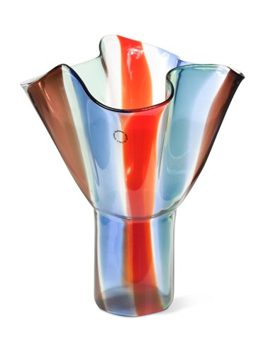 Lot 14 - Timo Sarpaneva for Venini, a 'Kukinto' glass vase, 1991