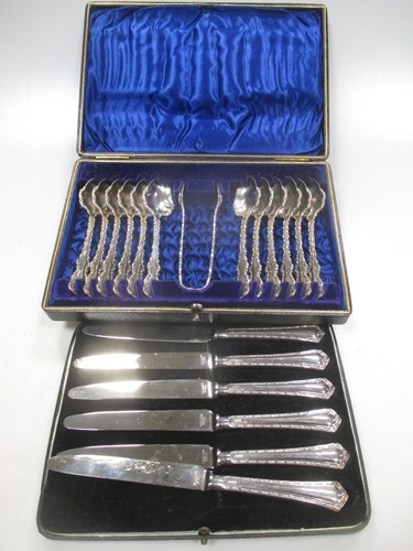 Lot 442 - Cased silver handle knives; 12 plated spoons...