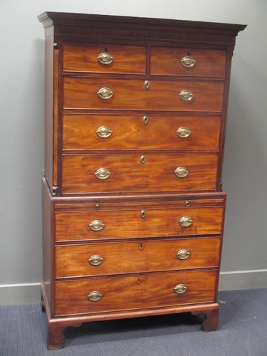 Lot 755 - An 19th century mahogany chest on chest 191 x...