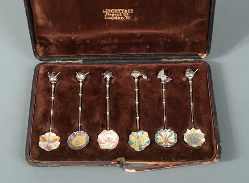 Lot 89 - Sadajiro (of) Musashiya for Liberty & Co., a cased set of six metalwares and enamel teaspoons