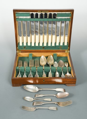 Lot 368 - A canteen containing a 24 piece set of Victorian silver flatware with 18 additions