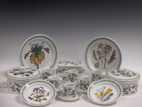 Lot 90 - An extensive Portmerion Botanic Garden dinner/...