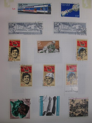 Lot 70 - A large quantity of mid to late 20th century...