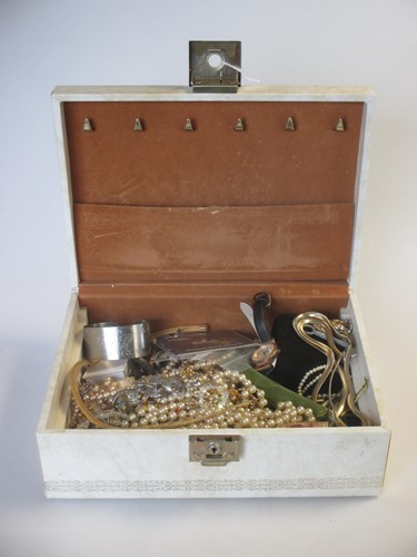 Lot 163 - A jewellery box containing a large collection...