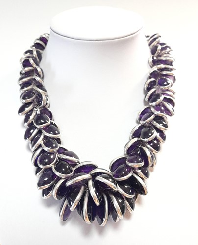 Lot 27 - A contemporary amethyst statement necklace