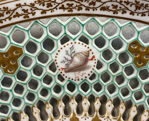 Lot 293 - A Royal Worcester Kerr & Binns cabinet plate, in the manner of George Owen
