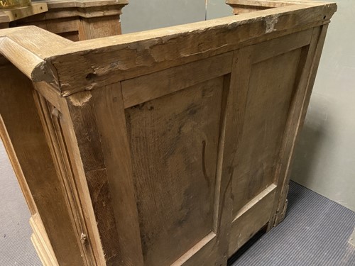 Lot 113 - A Robert 'Mouseman' Thompson oak pulpit