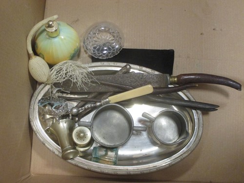 Lot 200 - A silver plated tantalus together with a...