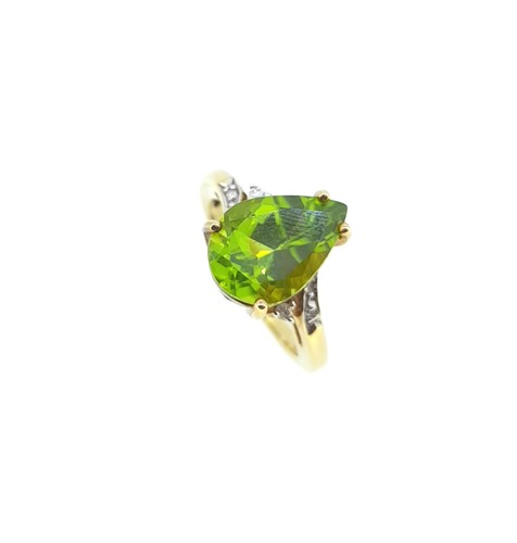 Lot 23 - Two gold dress rings, one set with morganite, the other with peridot
