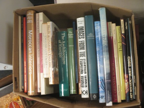Lot 612 - Books - mainly general art related and other...