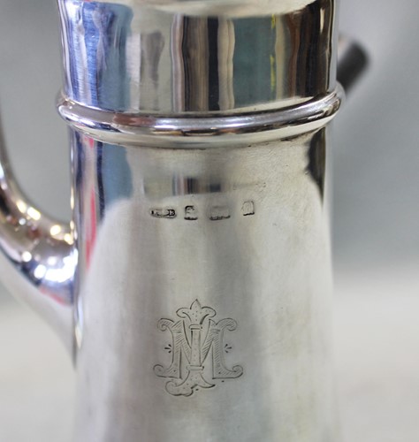 Lot 388 - An Edward VII silver 2 piece cafe au lait set