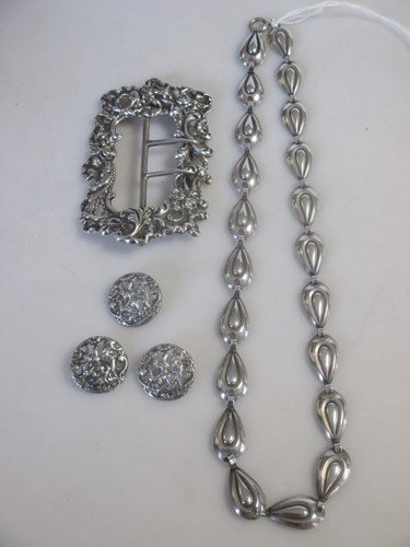 Lot 160 - Three Edwardian silver buttons, a Victorian...