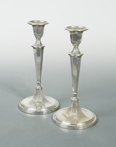 Lot 393 - A pair of George V silver candlesticks