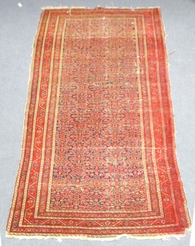 Lot 591 - A Feraghan Kelly rug, circa 1920/30 293 x 150cm