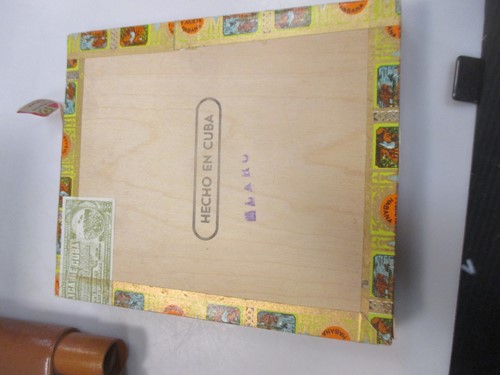 Lot 45 - A collection of Cuban cigars in three boxes...