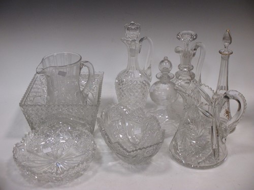 Lot 82 - A cut glass jug, square dish, two bowls and an...