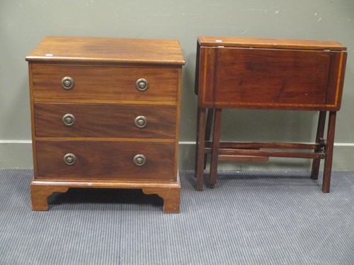 Lot 436 - A small mahogany chest of drawers, probably...