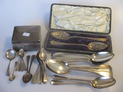 Lot 187 - A collection of silver flatware, 21.7ozt,...